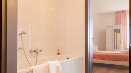 Badkamer - Beach Resort Makkum