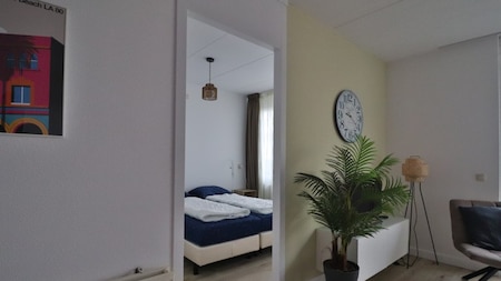 Woon- en slaapkamer - Beach Resort Makkum