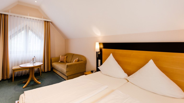 Rivaner standaard kamer - Hotel Restaurant Weinhaus Berg