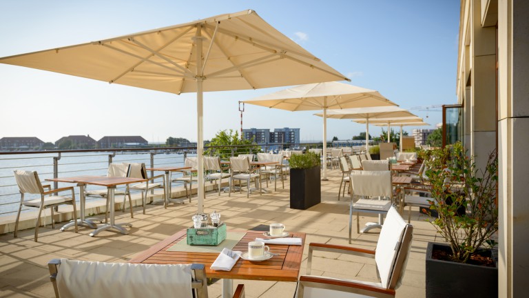 Terras - ATLANTIC Hotel Wilhelmshaven