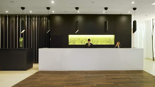 Receptie - ATLANTIC Congress Hotel Essen