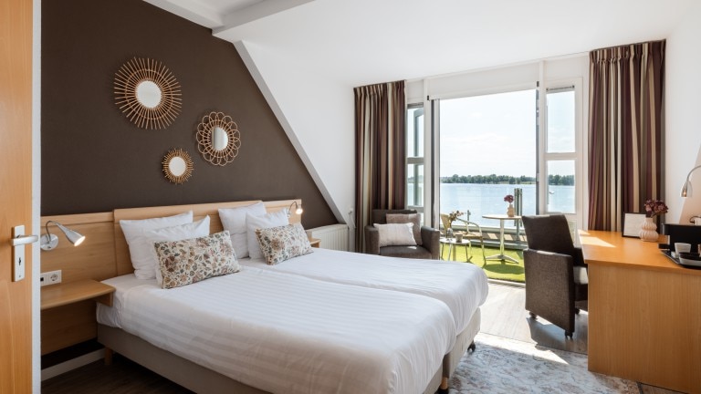 Rivierzicht kamer - Hotel Hoogeerd by flow