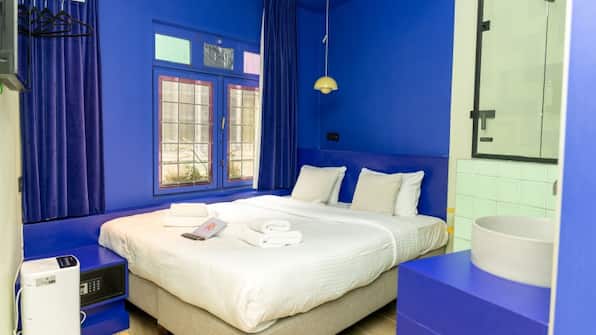 Small double room - P6 Antwerp