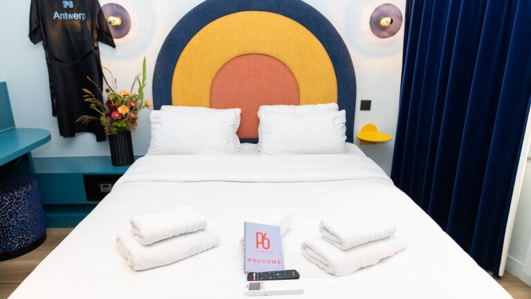 Deluxe double room met bad - P6 Antwerp