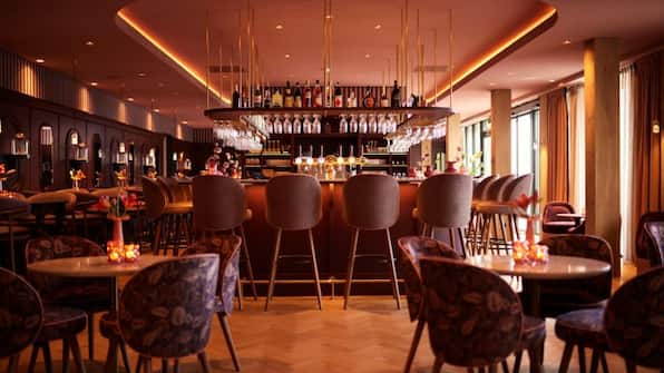 Bar - Van der Valk Hotel Volendam Bar - Van der Valk Hotel Volendam