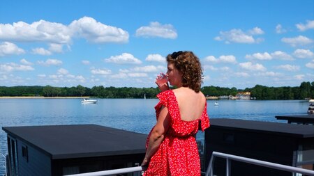 Uitzicht - Huren Houseboat Middelaar Uitzicht - Huren Houseboat Middelaar