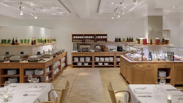 Restaurant - Sunday Resort Marina Wolfsbruch