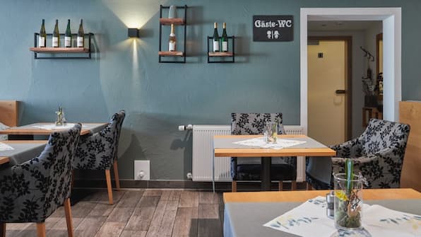 Restaurant - Hotel Halfenstube Restaurant - Hotel Halfenstube