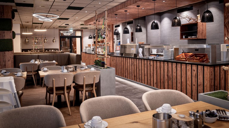 Restaurant - Panoramic Hotel