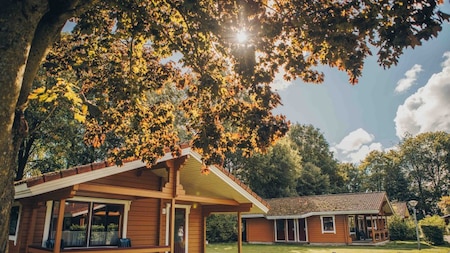 Buitenaanzicht - 't Hooge Holt Buitenaanzicht - 't Hooge Holt