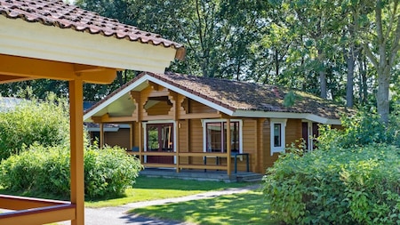 Buitenaanzicht - 't Hooge Holt Buitenaanzicht - 't Hooge Holt