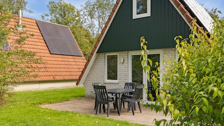 Buitenaanzicht - 't Hooge Holt Buitenaanzicht - 't Hooge Holt