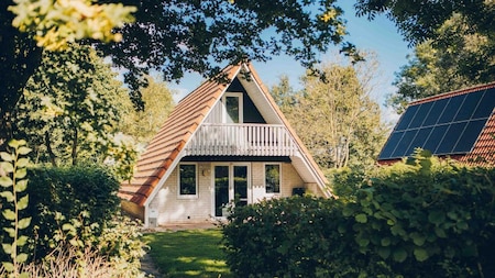 Buitenaanzicht - 't Hooge Holt Buitenaanzicht - 't Hooge Holt