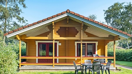 Buitenaanzicht - 't Hooge Hol Buitenaanzicht - 't Hooge Hol