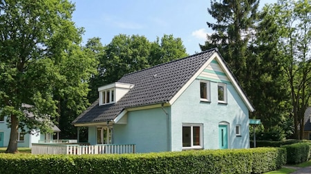 Buitenaanzicht - Familie Resort de Tovertuin