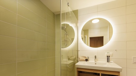 Badkamer - Center Parcs Park Eifel Badkamer - Center Parcs Park Eifel