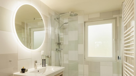 Badkamer - Center Parcs Park Eifel Badkamer - Center Parcs Park Eifel