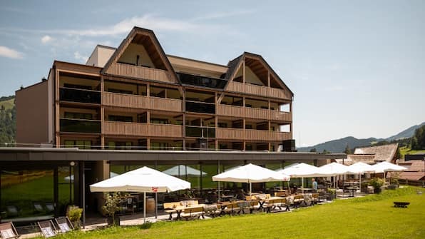 ADEA Lifestyle Suites - ADEA Lifestyle Suites