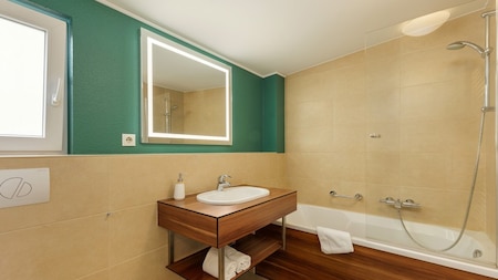 Badkamer - Center Parcs Bostalsee Badkamer - Center Parcs Bostalsee