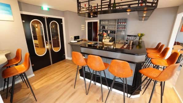 Ontbijtzaal - Hotel Den Burg