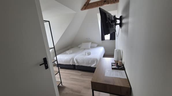  Standaard zolderkamer - Hotel Den Burg