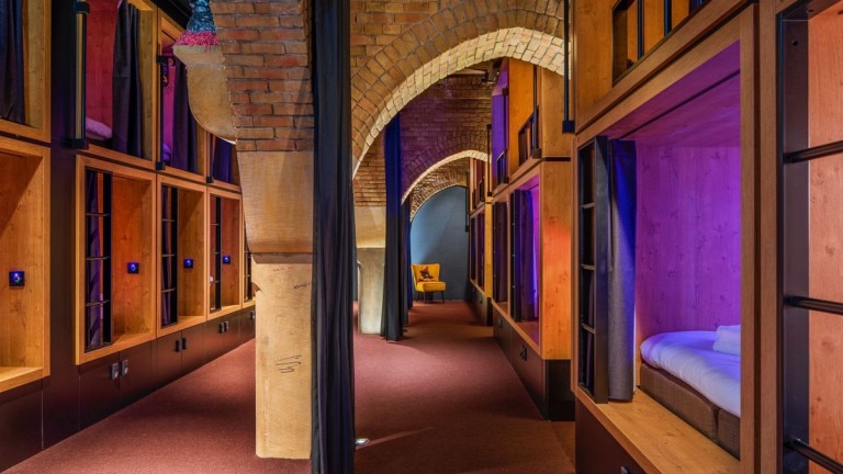 Sleeping pod single - Bunk Hotel Amsterdam