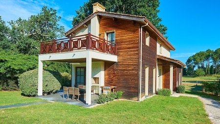 Buitenaanzicht - Résidence Château de SallesWoonkamer - Résidence Château de Salles