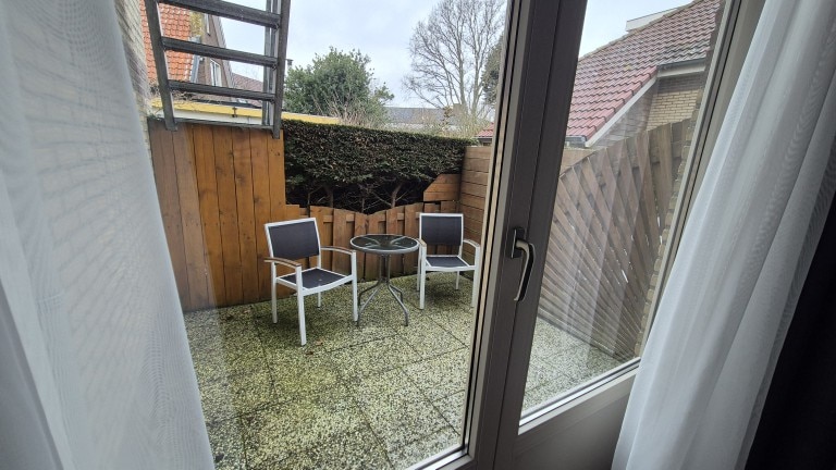 Mindervalidenkamer met terras - Hotel Den Burg