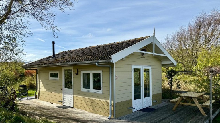 Kiekendief met hottub - Duincamping De Lepelaar