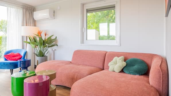 Chalet Artistique - Gastenverblijf De Lindevallei