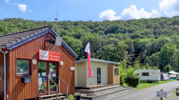 Receptie - Camping Floreal La Roche-en-Ardenne