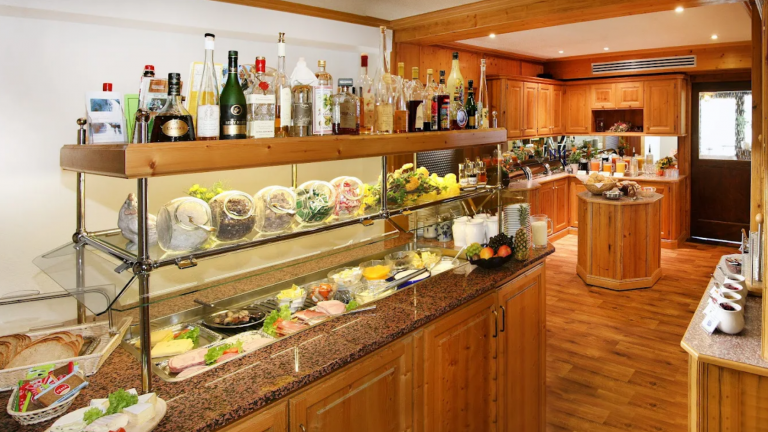 Ontbijtbuffet - Hotel Schöne Aussicht