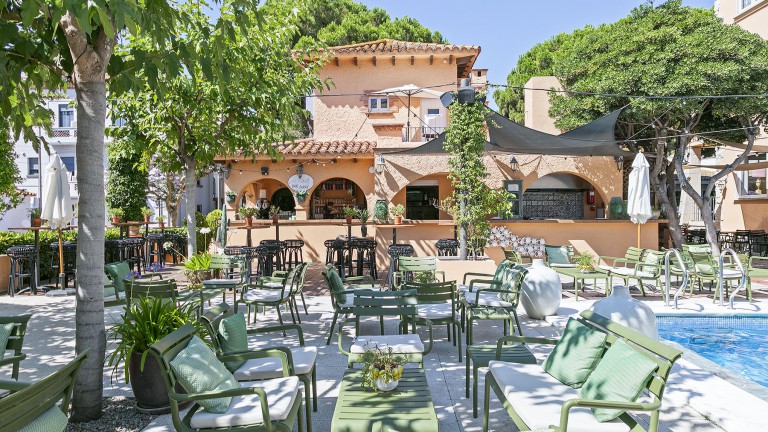 Tapasbar - Van der Valk Hotel Barcarola