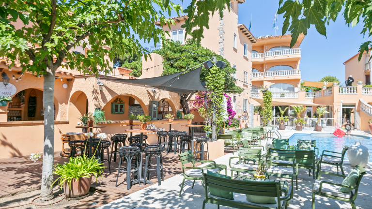 Tapasbar - Van der Valk Hotel Barcarola