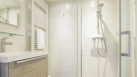 Badkamer - Landal Stroombroek Badkamer - Landal Stroombroek