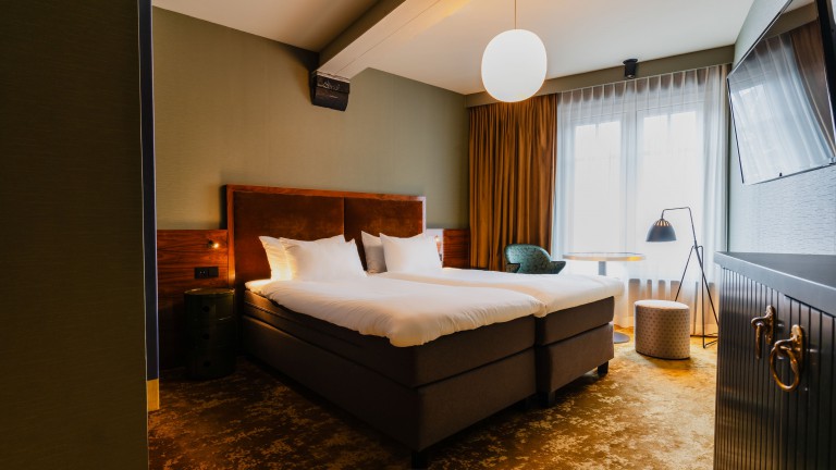 Comfort room canal view - Hotel MAI Amsterdam