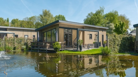 Buitenaanzicht - Recreatiepark De Scherpenhof