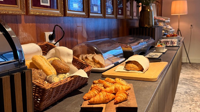 Ontbijtbuffet - Boetiek Hotel de Roode Leeuw