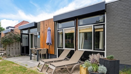 Buitenaanzicht - RCN Vakantiepark Toppershoedje