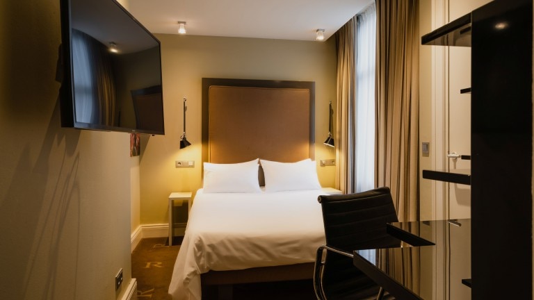 Small double room - Hotel Roemer