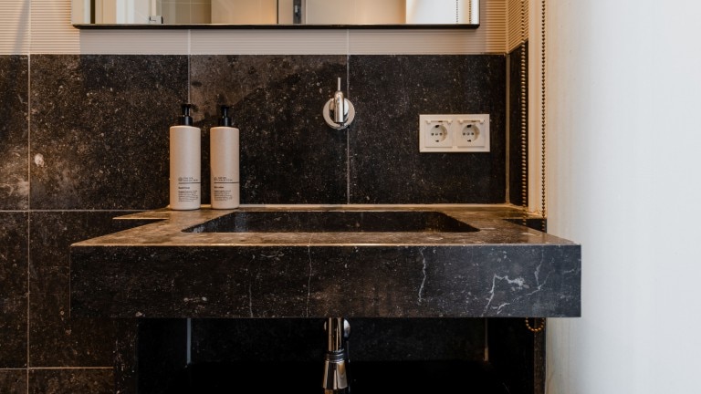 Small double room - Hotel Roemer