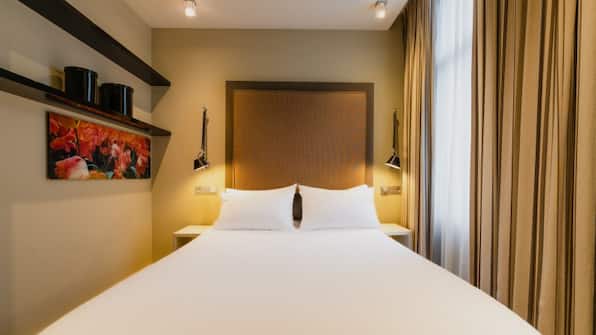 Small double room - Hotel Roemer