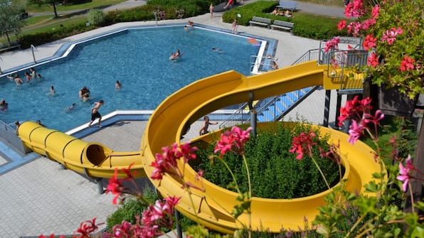 Buitenzwembad in Pfahl - Hotel am Pfahl