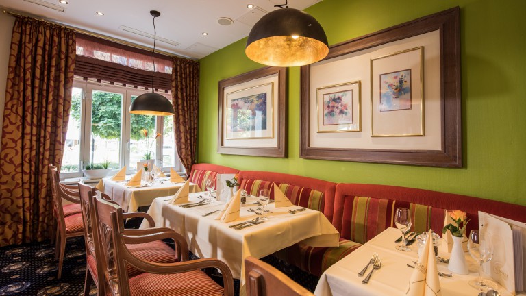 Restaurant - Göbel's Hotel Quellenhof