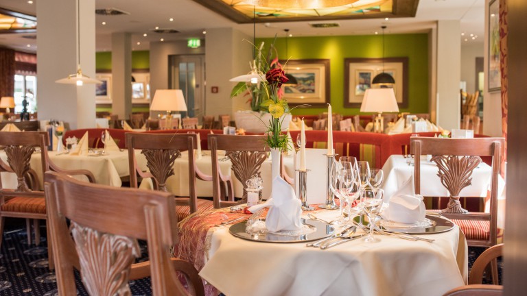 Restaurant - Göbel's Hotel Quellenhof