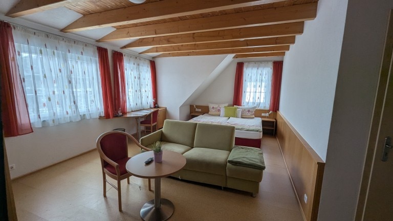 Familiekamer - Steakhüsli Hotel Restaurant