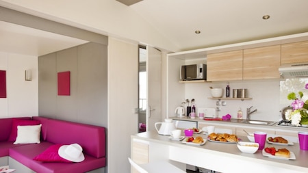 Woonkamer - Camping Floreal La Colline Woonkamer - Camping Floreal La Colline