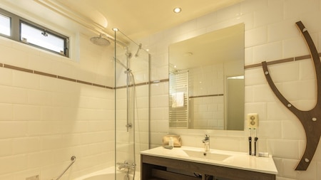 Badkamer - Center Parcs Limburgse Peel