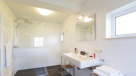 Badkamer - Center Parcs Parc Sandur