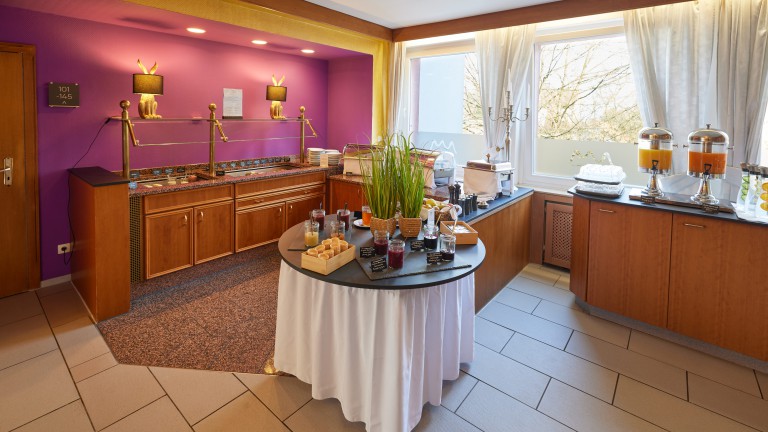 Ontbijtbuffet - Waldhotel Bärenstein
